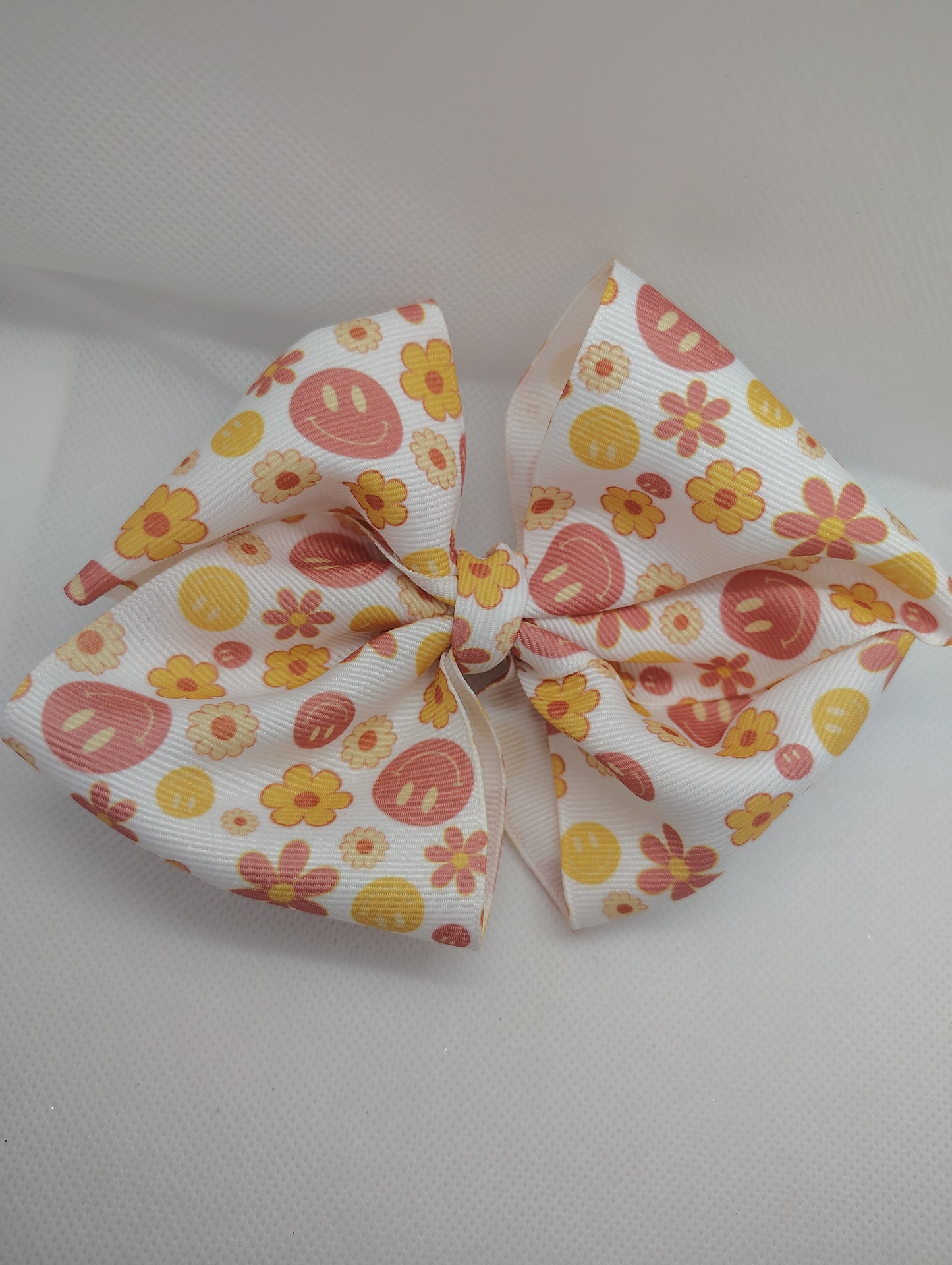 Groovy Hair Bow