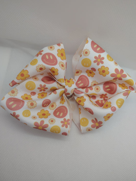 Groovy Hair Bow